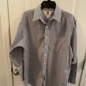 Tommy Hilfiger Men’s Striped Button-Up Shirt